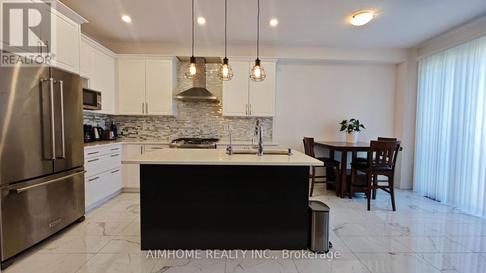 Upper Level - 50 Drizzel Crescent, Richmond Hill, Ontario  L4E 2G8 - Photo 2 - N12985844