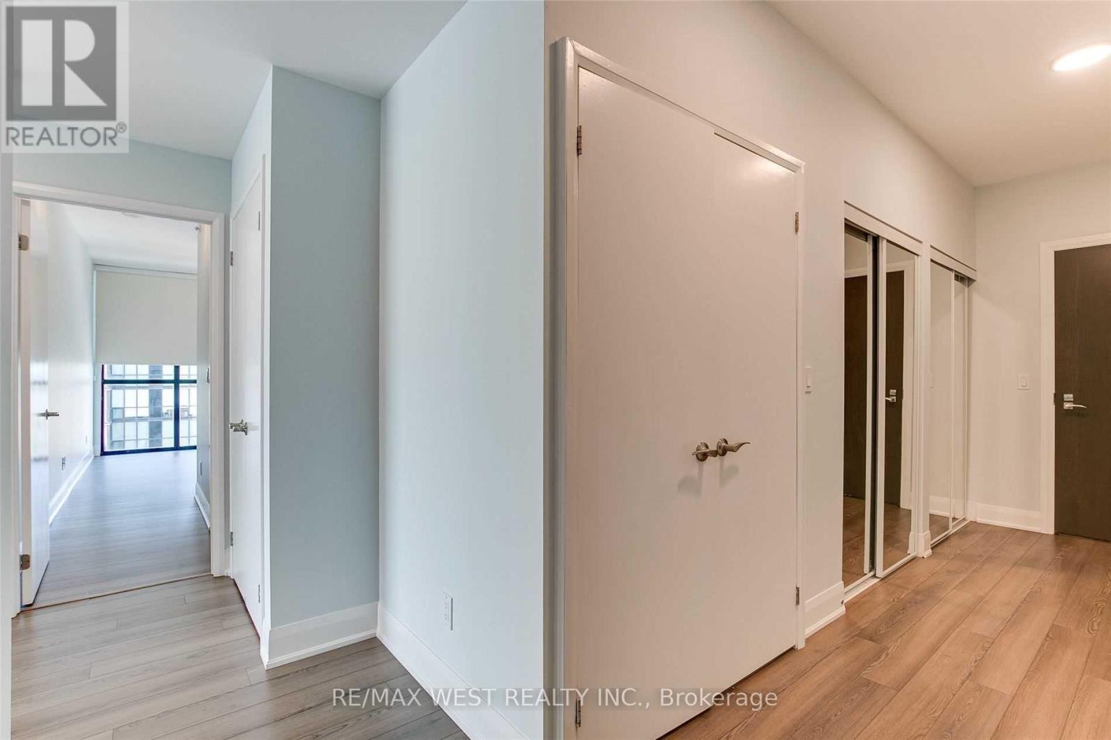 3203 - 2900 Highway 7, Vaughan, Ontario L4K 0G3 - Photo 11 - N12987812