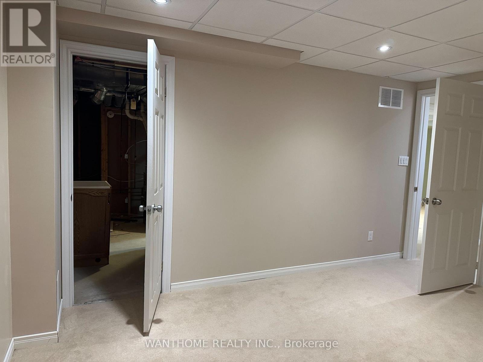 Basement - 5533 Loonlake Avenue, Mississauga, Ontario  L5V 2E3 - Photo 15 - W12987806