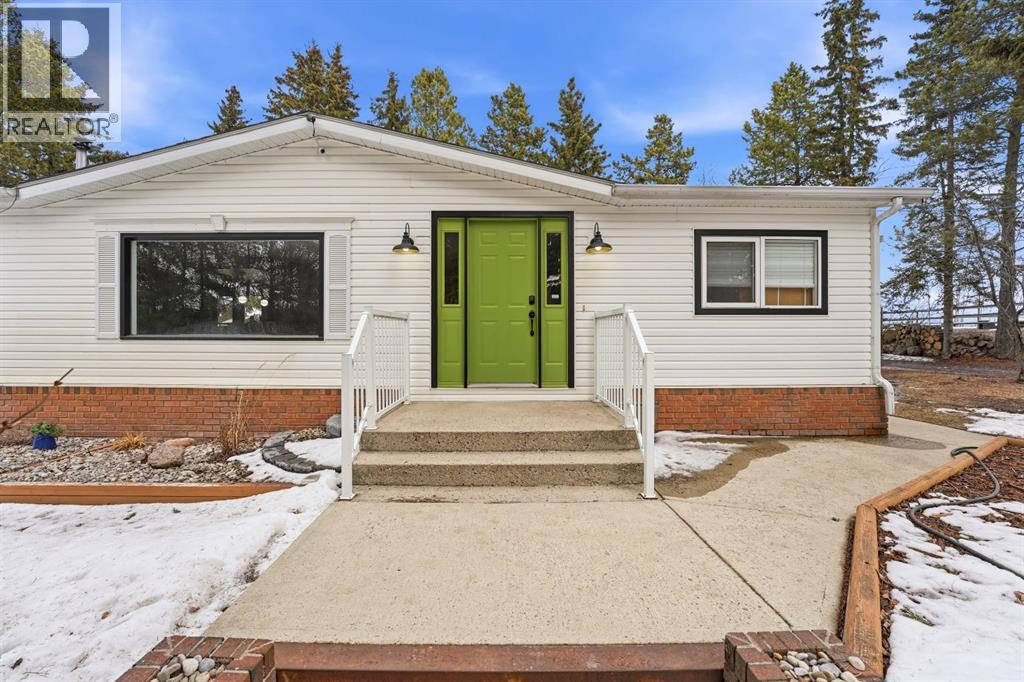 40029 Range Road 25-5, Rural Lacombe County, Alberta  T4L 2N4 - Photo 2 - A2299492