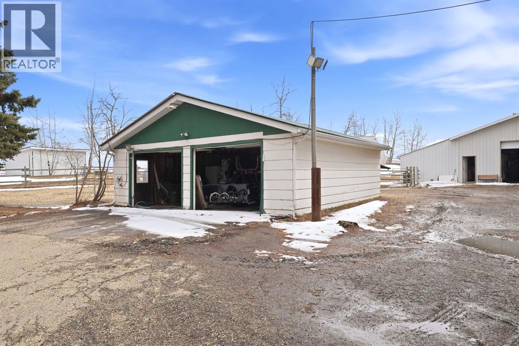 40029 Range Road 25-5, Rural Lacombe County, Alberta  T4L 2N4 - Photo 39 - A2299492