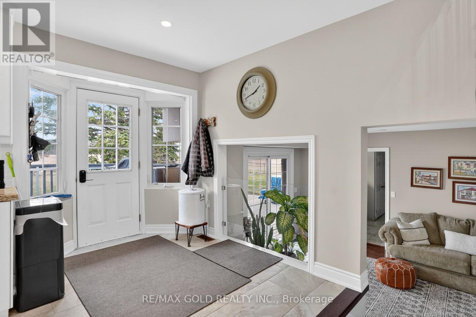 752 Old School Road, Caledon, Ontario  L7C 0V6 - Photo 15 - W12983420