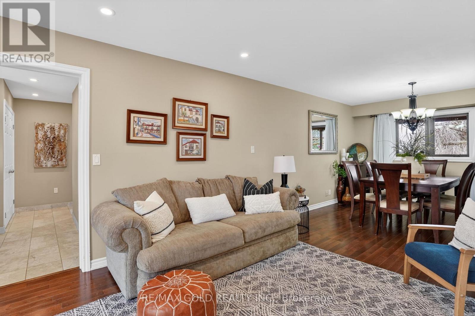 752 Old School Road, Caledon, Ontario  L7C 0V6 - Photo 18 - W12983420