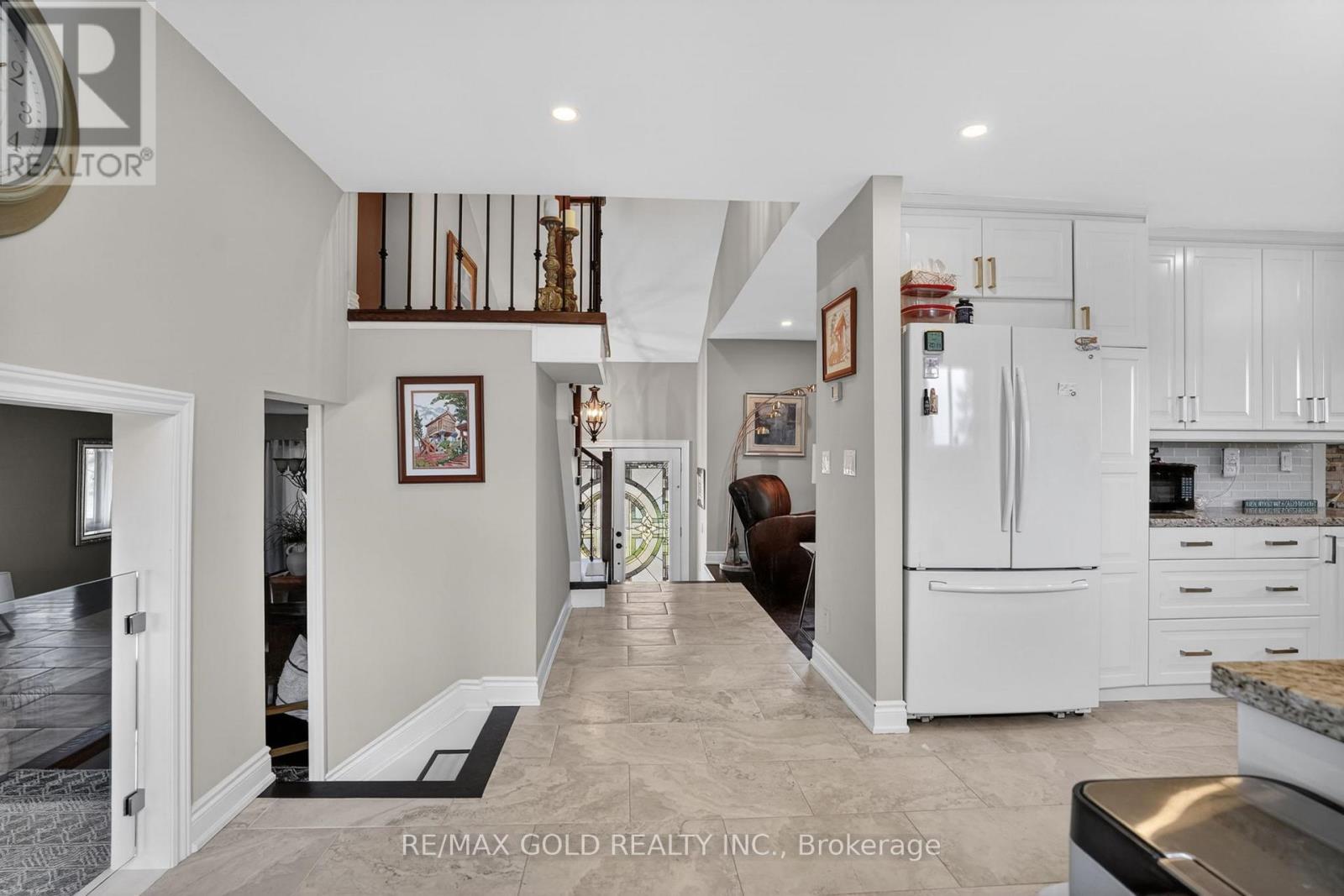 752 Old School Road, Caledon, Ontario  L7C 0V6 - Photo 14 - W12983420