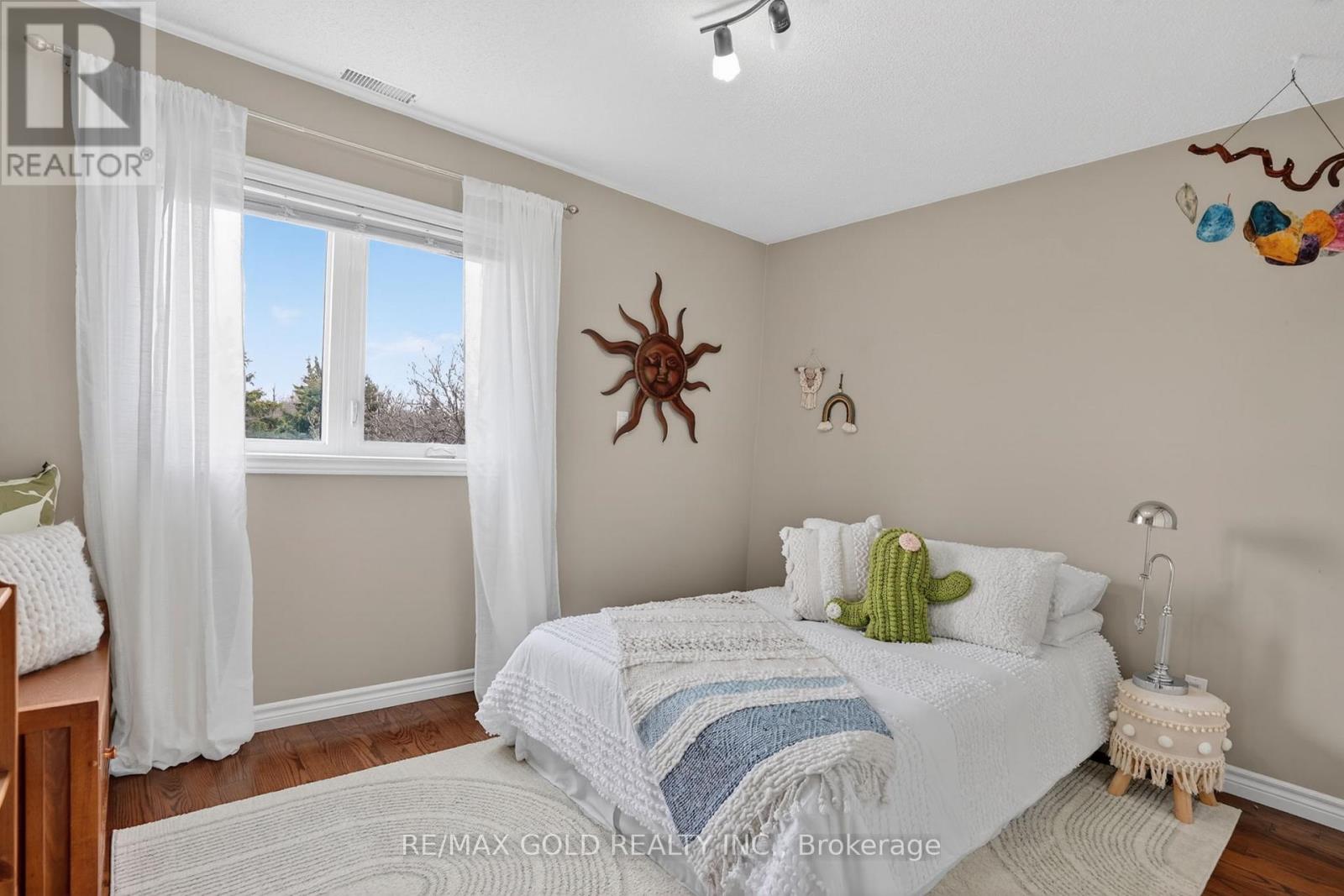 752 Old School Road, Caledon, Ontario  L7C 0V6 - Photo 24 - W12983420