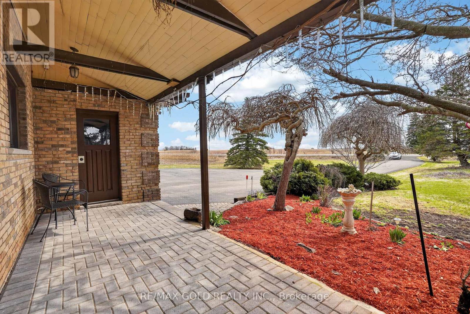 752 Old School Road, Caledon, Ontario  L7C 0V6 - Photo 45 - W12983420