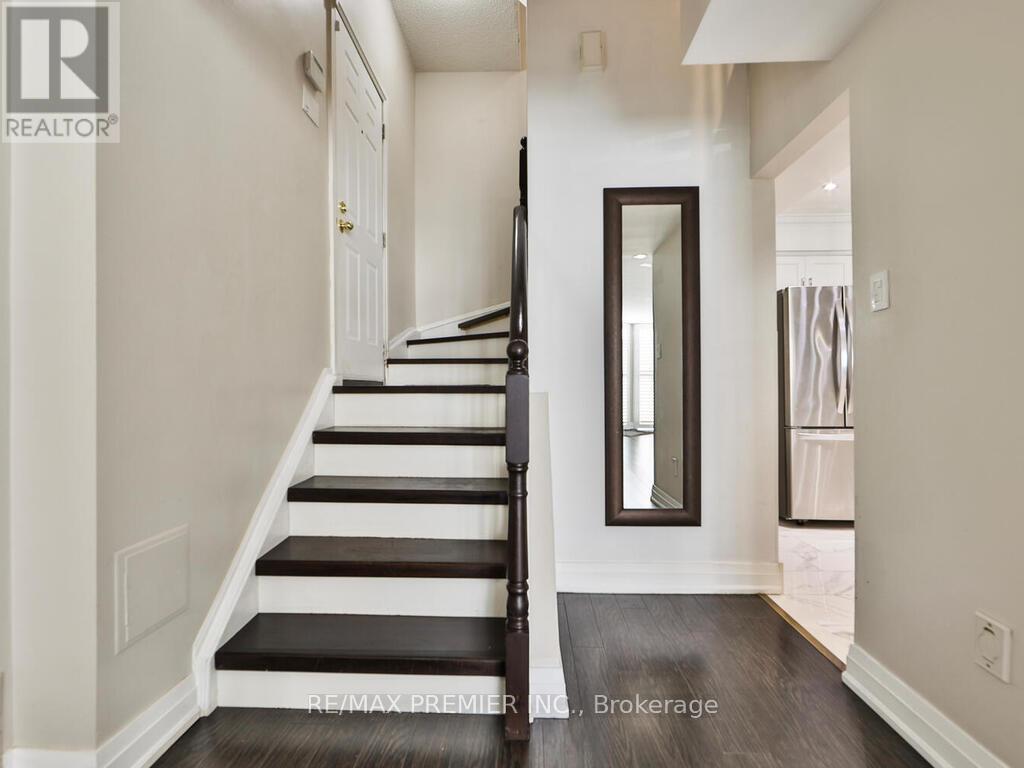 8 - 100 Arbors Lane, Vaughan, Ontario  L4L 7G4 - Photo 7 - N12942328