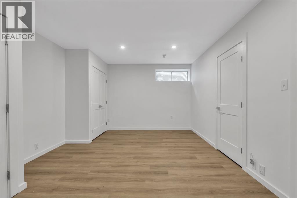 419 Rocky Ridge Bay Nw, Calgary, Alberta  t3g 4h8 - Photo 33 - A2299448