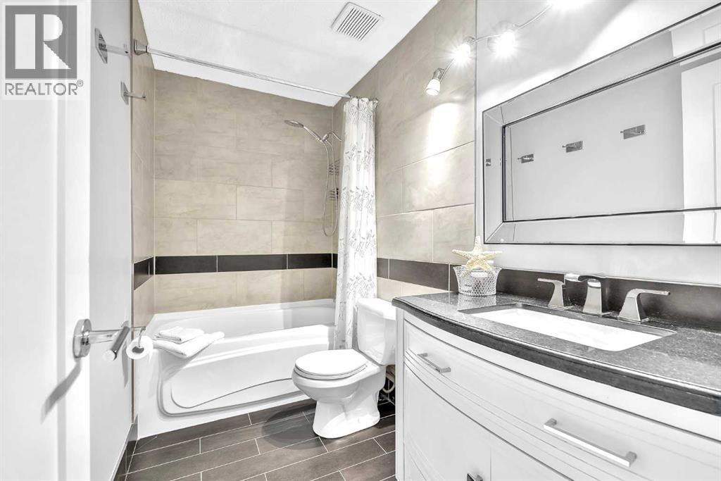 419 Rocky Ridge Bay Nw, Calgary, Alberta  t3g 4h8 - Photo 29 - A2299448