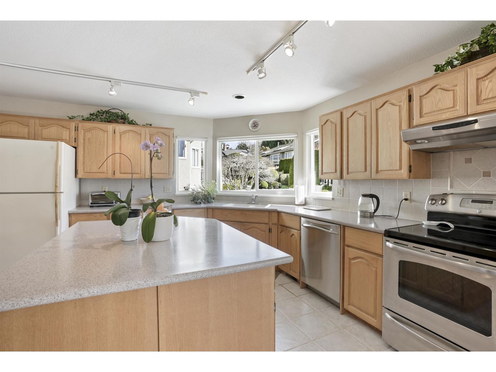 12708 17a Avenue, Surrey, British Columbia  V4A 9C6 - Photo 15 - R3106998