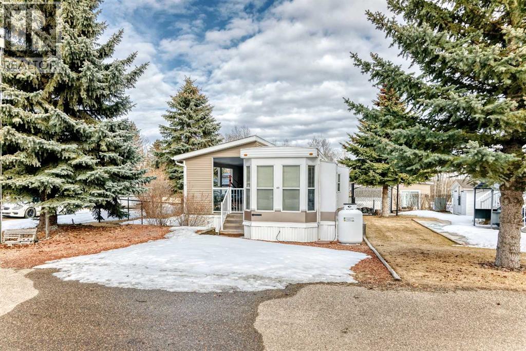 45 Points West Resort, Sylvan Lake, Alberta