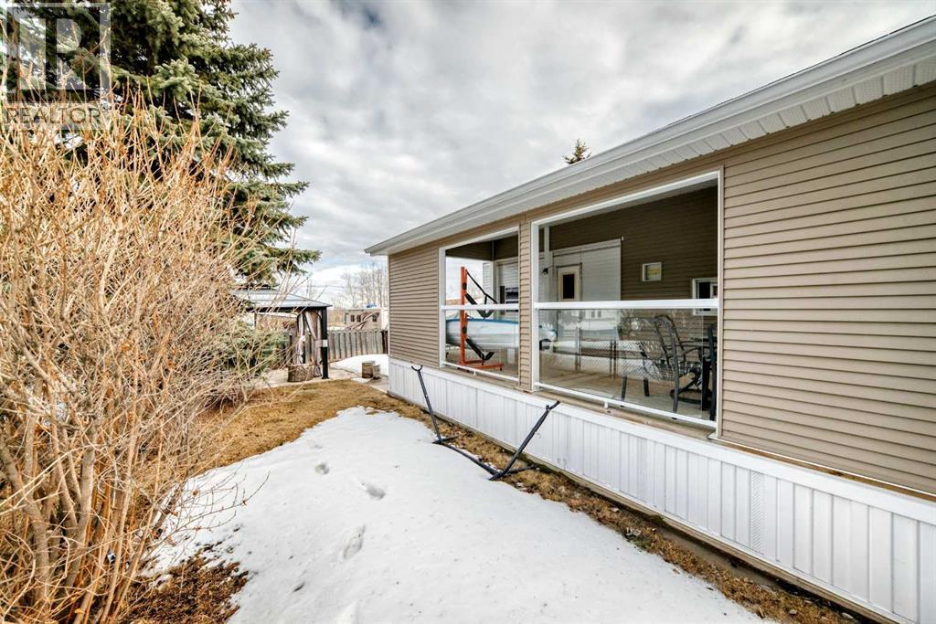 45 Points West Resort, Sylvan Lake, Alberta  T4S 1T3 - Photo 18 - A2300260