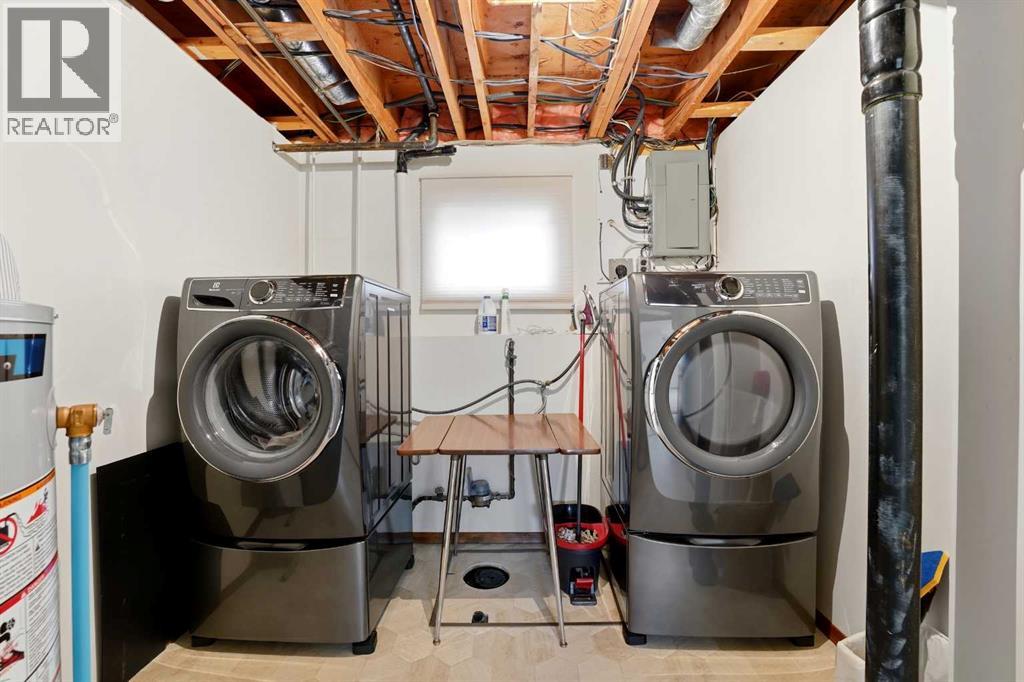 77 Allan Close, Red Deer, Alberta  T4R 1A4 - Photo 24 - A2300774