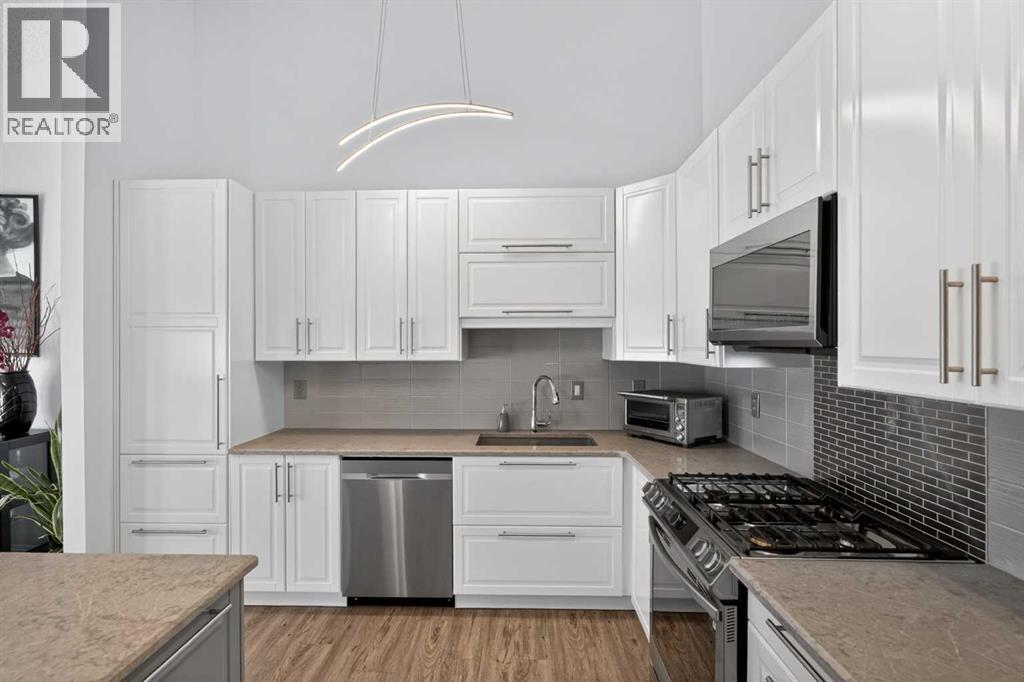 156 Sunlake Gardens SE, Calgary, Alberta  T2X 3G4 - Photo 15 - A2300206