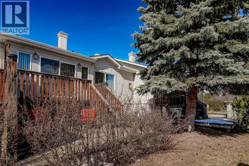 156 Sunlake Gardens SE, Calgary, Alberta  T2X 3G4 - Photo 35 - A2300206