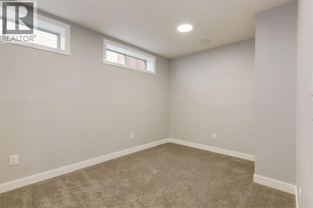 82 Hidden Ridge View Nw, Calgary, Alberta  T3A 5V8 - Photo 45 - A2300274