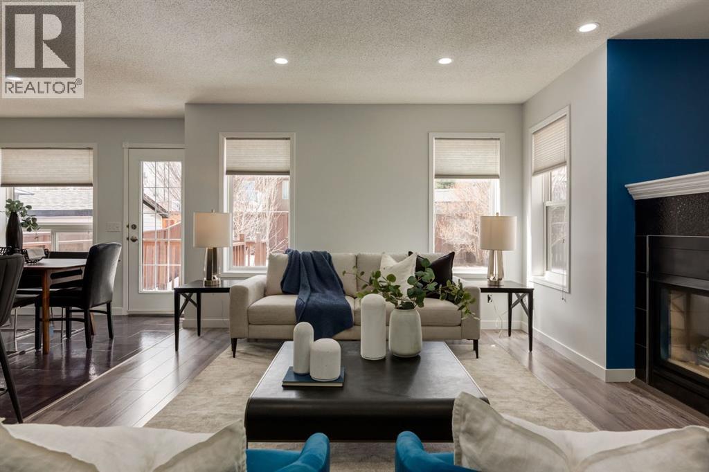 82 Hidden Ridge View Nw, Calgary, Alberta  T3A 5V8 - Photo 6 - A2300274