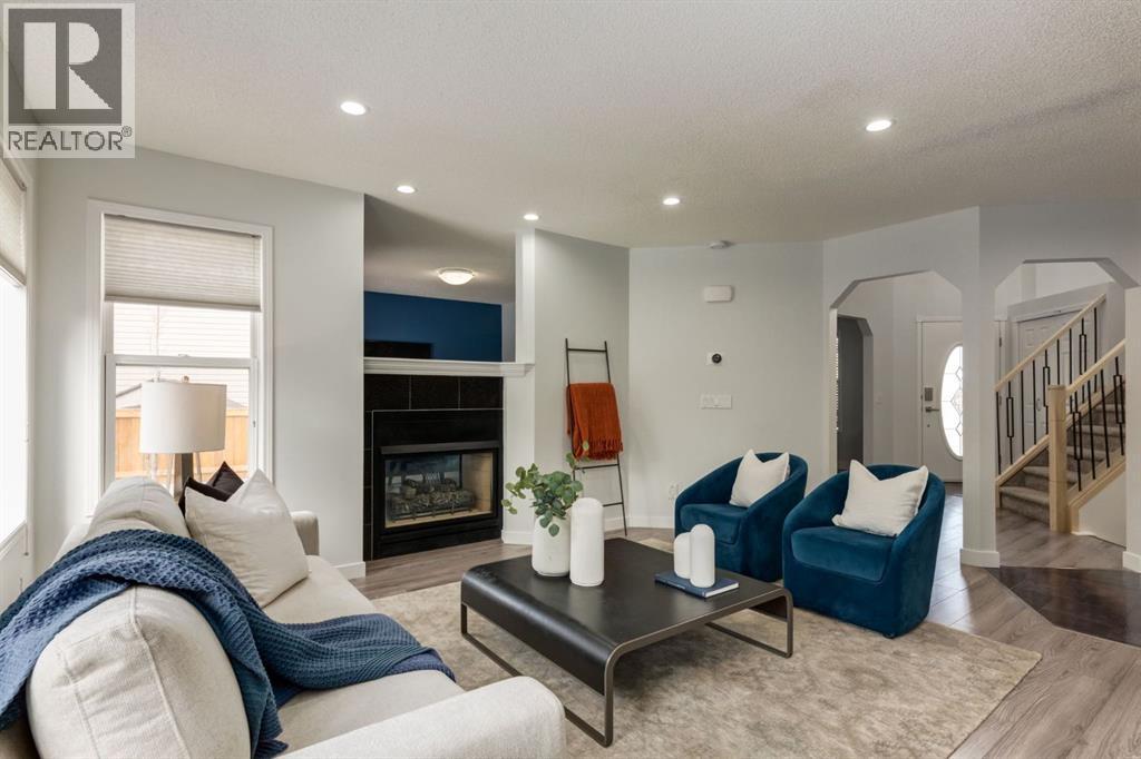 82 Hidden Ridge View Nw, Calgary, Alberta  T3A 5V8 - Photo 8 - A2300274