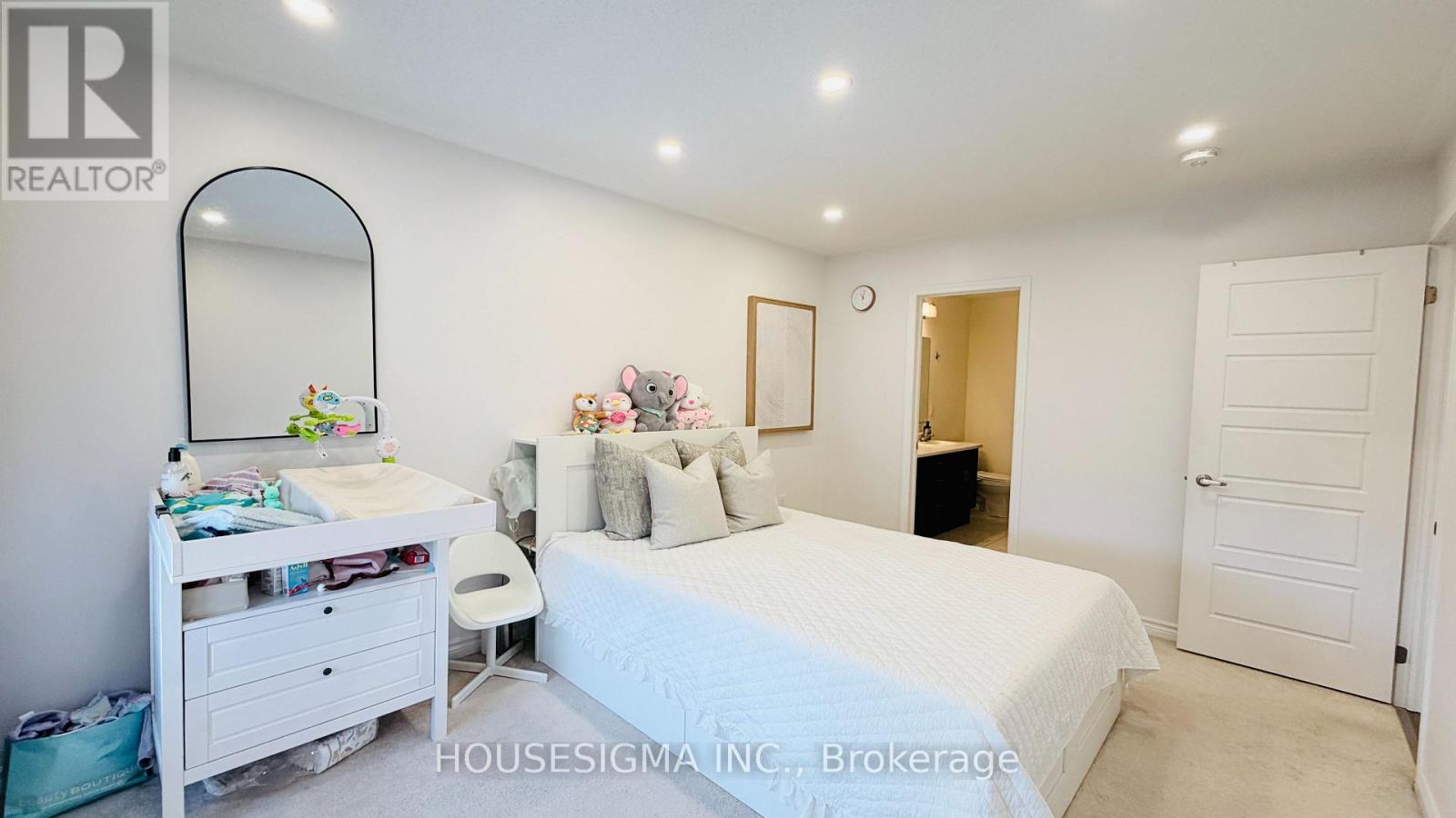 50 - 1222 Rose Way, Milton, Ontario  L9E 1P1 - Photo 17 - W12894868