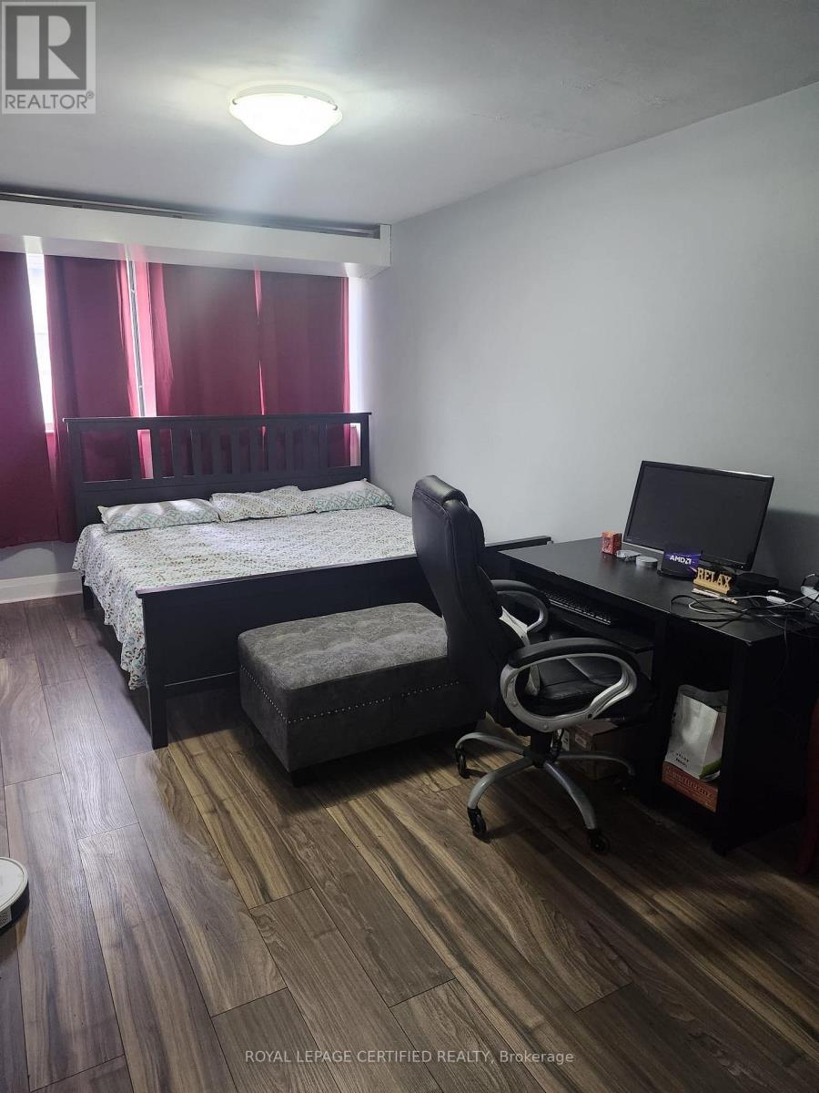 112 - 2095 Roche Court, Mississauga, Ontario  L5K 2C8 - Photo 18 - W12957958