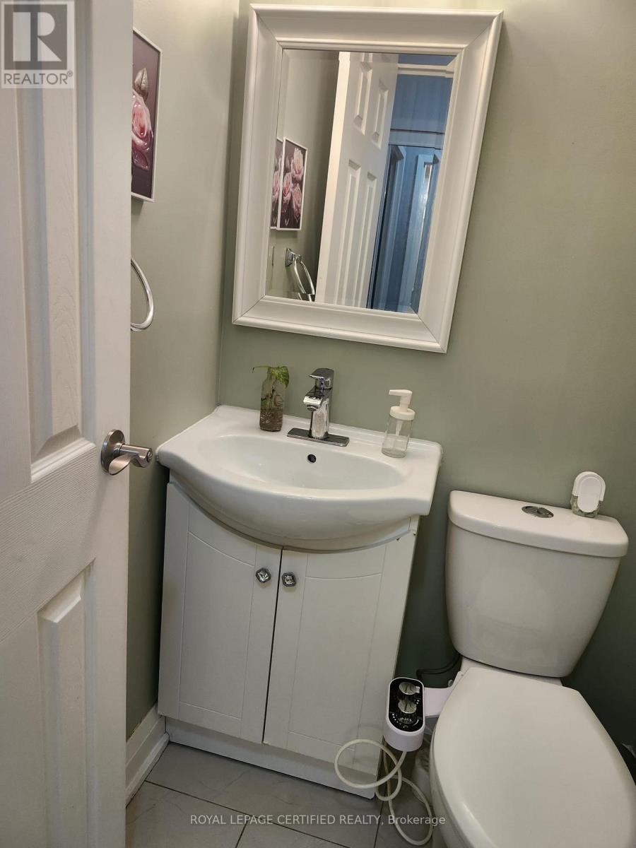 112 - 2095 Roche Court, Mississauga, Ontario  L5K 2C8 - Photo 13 - W12957958