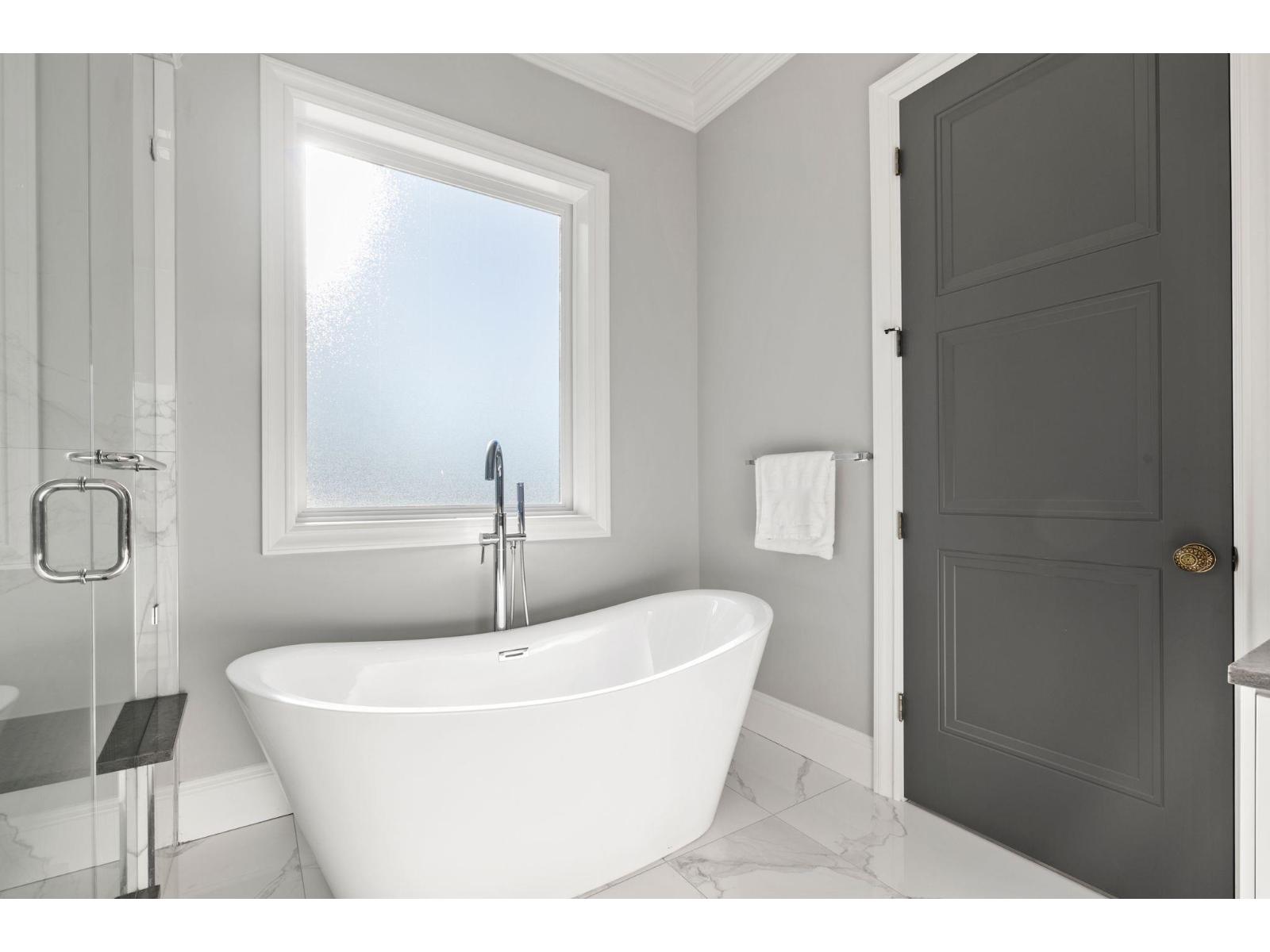 2829 224 Street, Langley, British Columbia  V2Z 3B4 - Photo 18 - R3109567