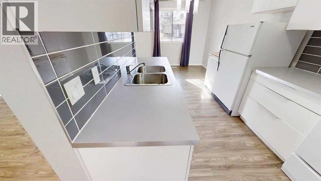 55, 5 Acadia Road W, Lethbridge, Alberta  T1K 4C1 - Photo 9 - A2300979