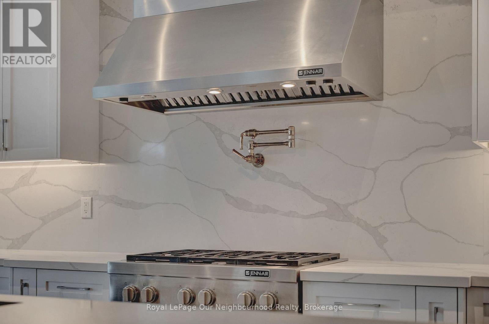 7 Starrett Street, King, Ontario  L7B 0N8 - Photo 17 - N12987830