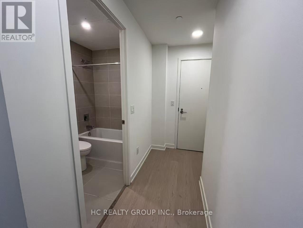 605 - 65 Mutual Street, Toronto, Ontario  M5B 0E5 - Photo 5 - C12987846