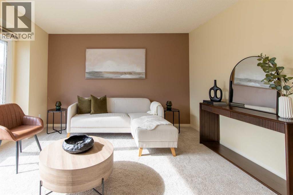 28 Dakota Road W, Lethbridge, Alberta  T1K 5L5 - Photo 3 - A2299479