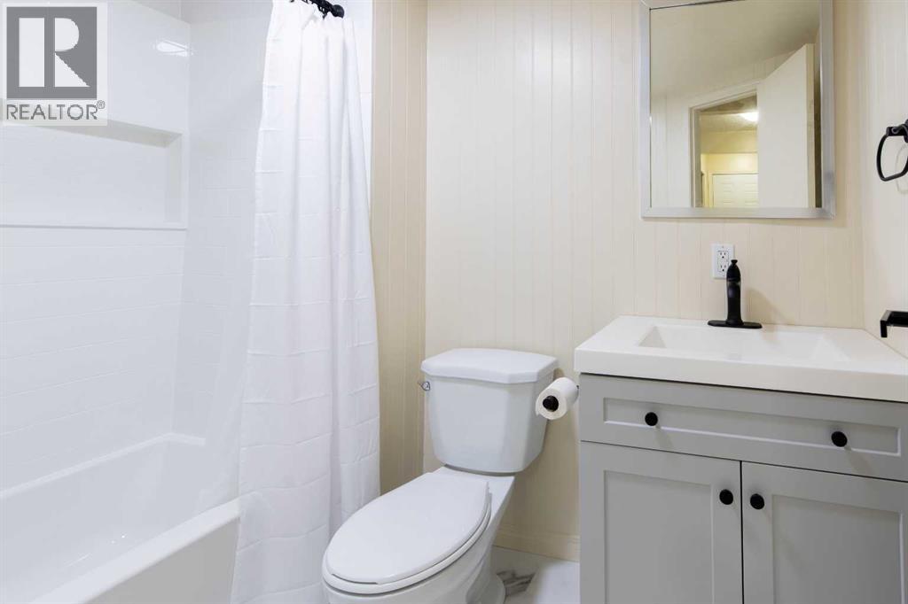 28 Dakota Road W, Lethbridge, Alberta  T1K 5L5 - Photo 30 - A2299479