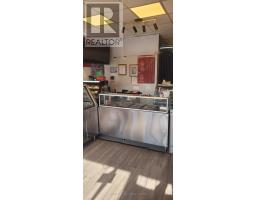 1093 VICTORIA PARK AVENUE, Toronto, Ontario