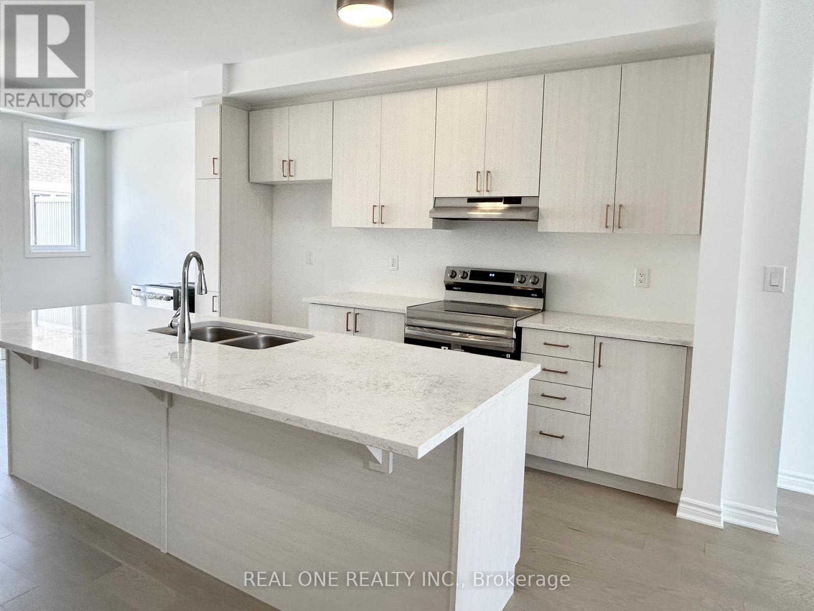 122 Avani Avenue, Markham, Ontario  L6C 3S4 - Photo 12 - N12987832