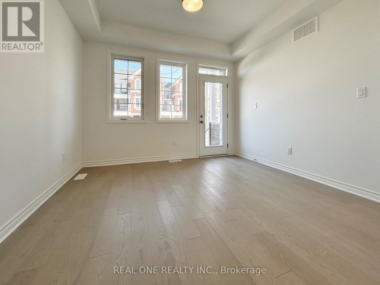 122 Avani Avenue, Markham, Ontario  L6C 3S4 - Photo 30 - N12987832