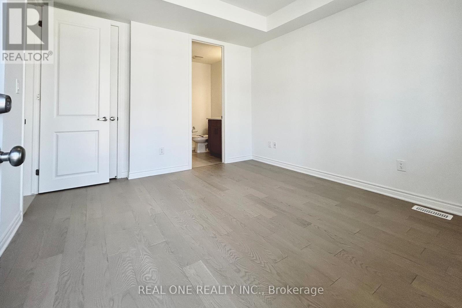 122 Avani Avenue, Markham, Ontario  L6C 3S4 - Photo 31 - N12987832