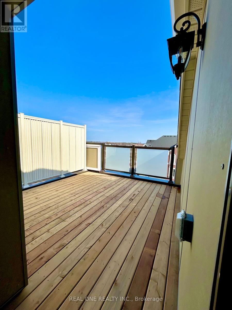 122 Avani Avenue, Markham, Ontario  L6C 3S4 - Photo 38 - N12987832