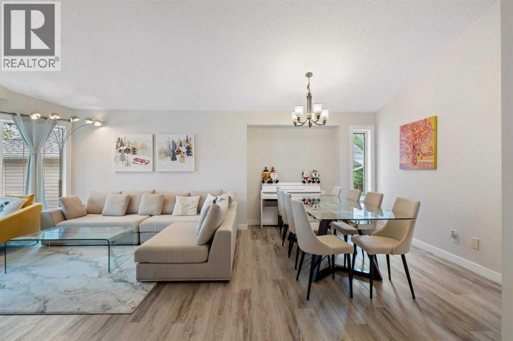 358 Hawkstone Drive Nw, Calgary, Alberta T3G 3T7 - Photo 4 - A2278479