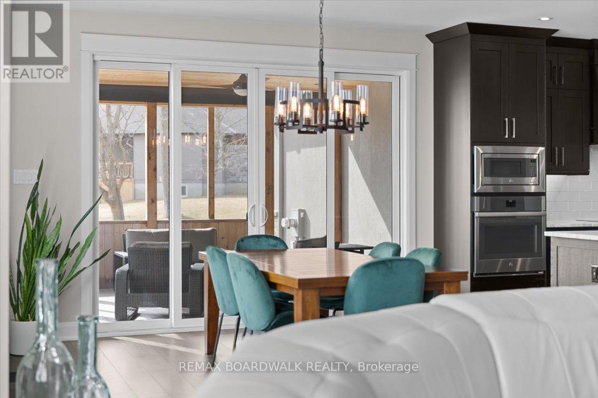 137 Coyles Drive S, Beckwith, Ontario  K0A 1B0 - Photo 10 - X12965600