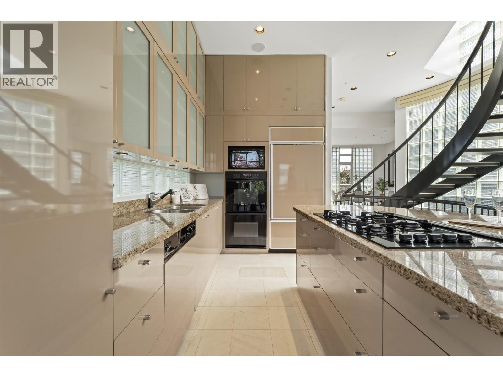 3043 Alma Street, Vancouver, British Columbia  V6R 3S9 - Photo 11 - R3110061