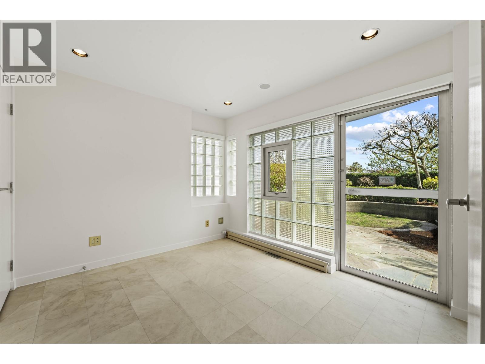 3043 Alma Street, Vancouver, British Columbia  V6R 3S9 - Photo 24 - R3110061