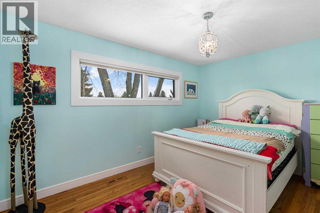 736 Lake Bonavista Drive SE, Calgary, Alberta  T2J 0N1 - Photo 27 - A2299585