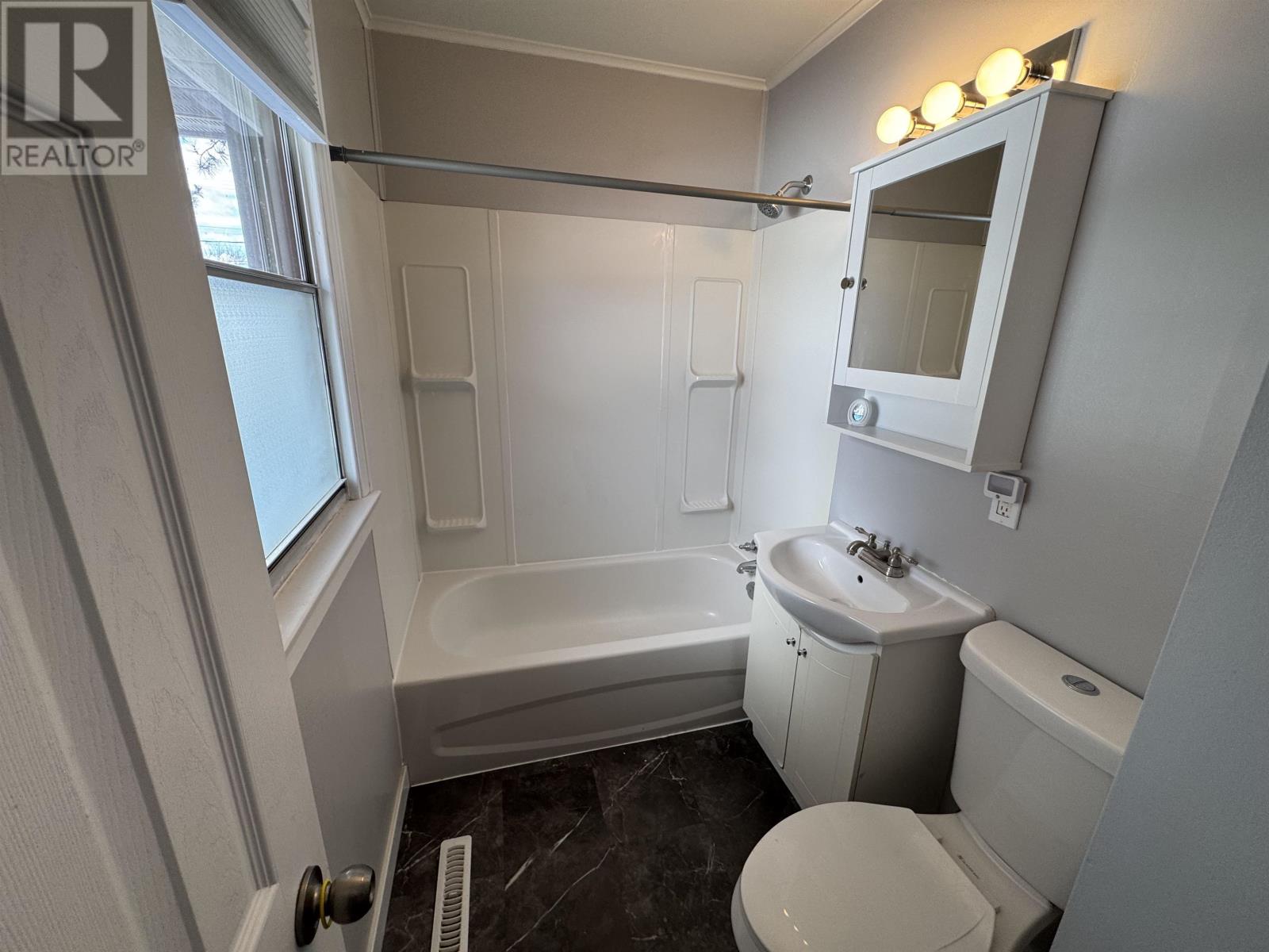 324 Frederica St. W., Thunder Bay, Ontario  P7E 3W3 - Photo 23 - TB2600655