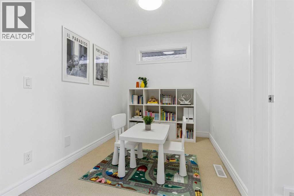 161 Mahogany Square SE, Calgary, Alberta  T3M 0T1 - Photo 35 - A2294096