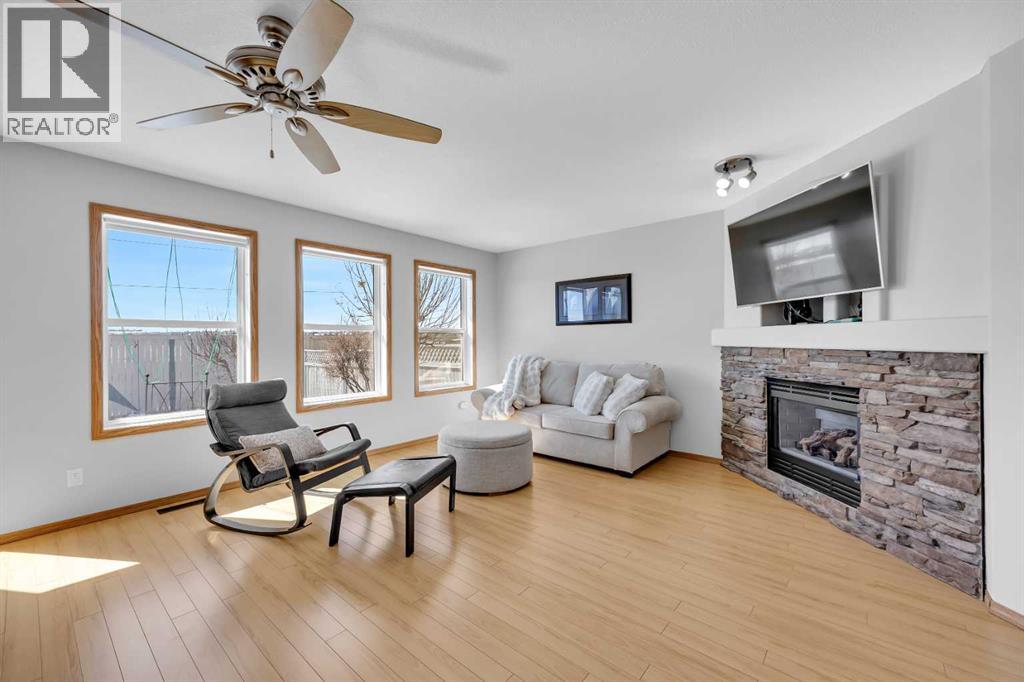 192 Somerglen Common, Calgary, Alberta  T2Y 4E8 - Photo 12 - A2299840