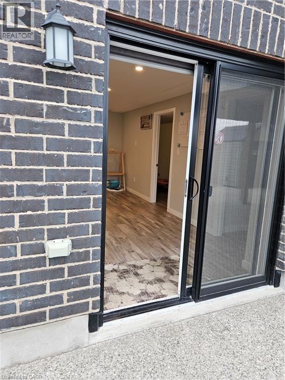 916 Dunnigan Court Unit# Lower, Kitchener, Ontario  N2B 0A8 - Photo 1 - 40812832