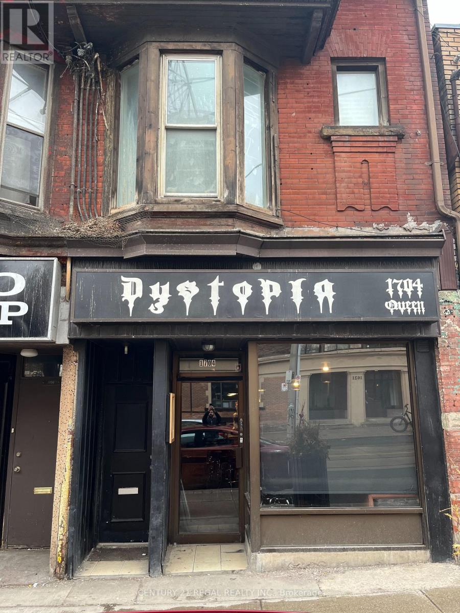 1704 Queen Street W, Toronto, Ontario  M6R 1B3 - Photo 2 - W12987858