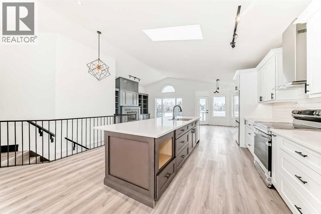 228 Woodside Crescent Nw, Airdrie, Alberta  T4B 2G8 - Photo 10 - A2298688