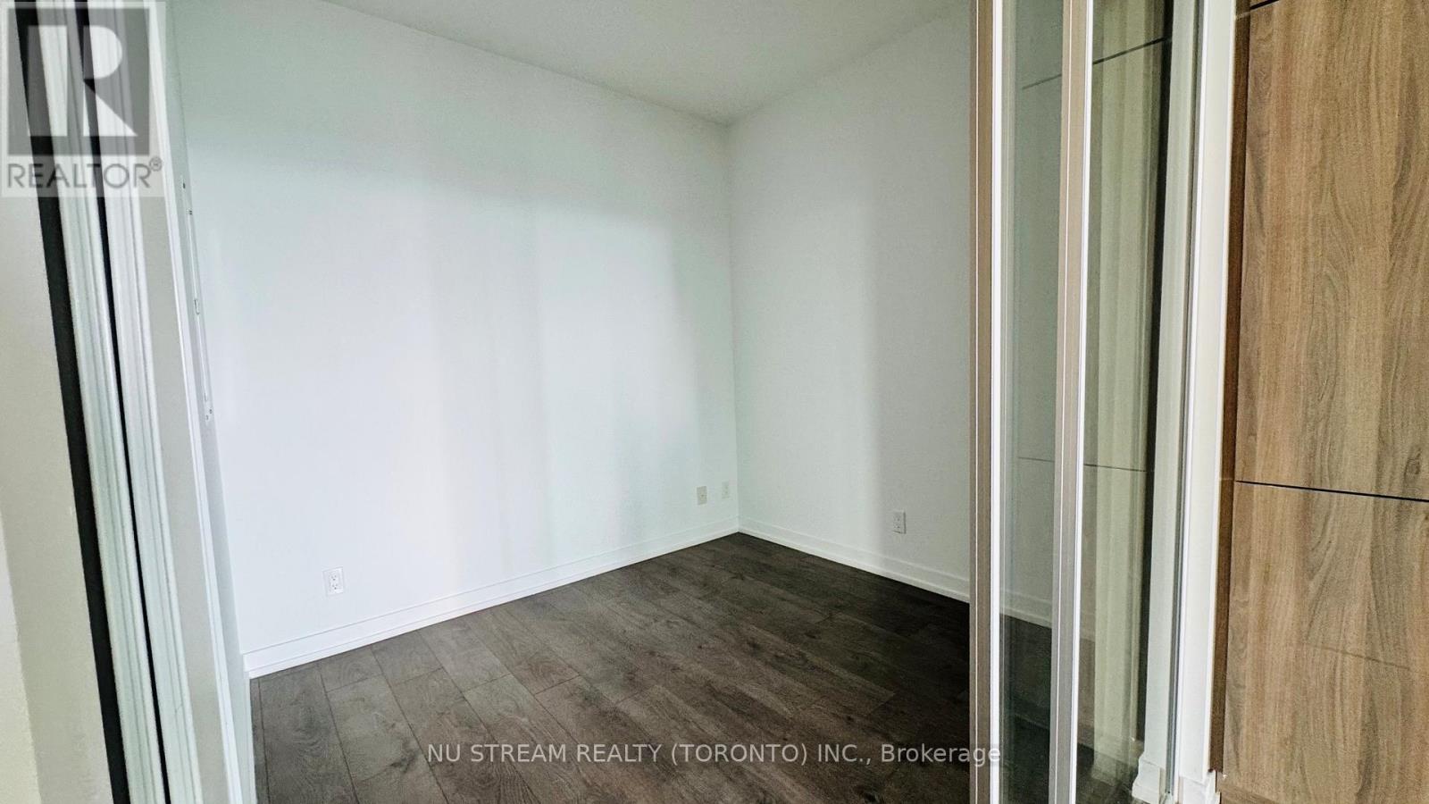 5805 - 950 Portage Parkway, Vaughan, Ontario  L0A 0B0 - Photo 12 - N12961936