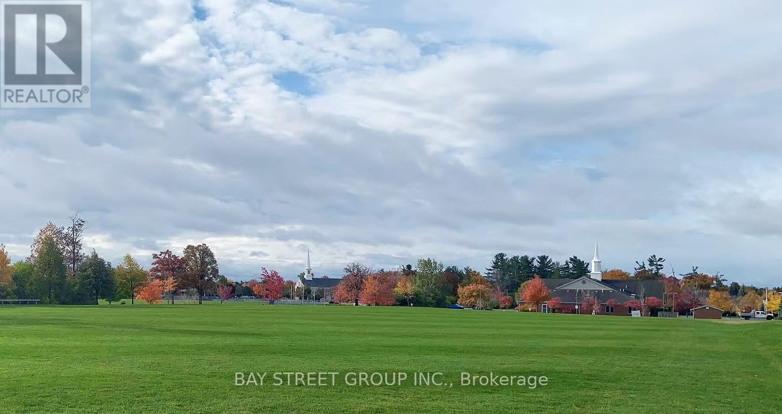 1087 Kestell Boulevard, Oakville, Ontario  L6H 7M5 - Photo 49 - W12921266