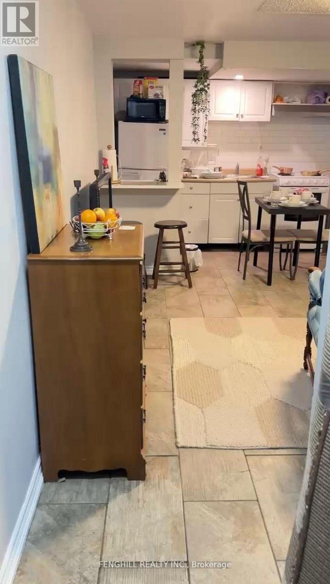 3 - 678 Bathurst Street, Toronto, Ontario  M5S 2R3 - Photo 7 - C12987878